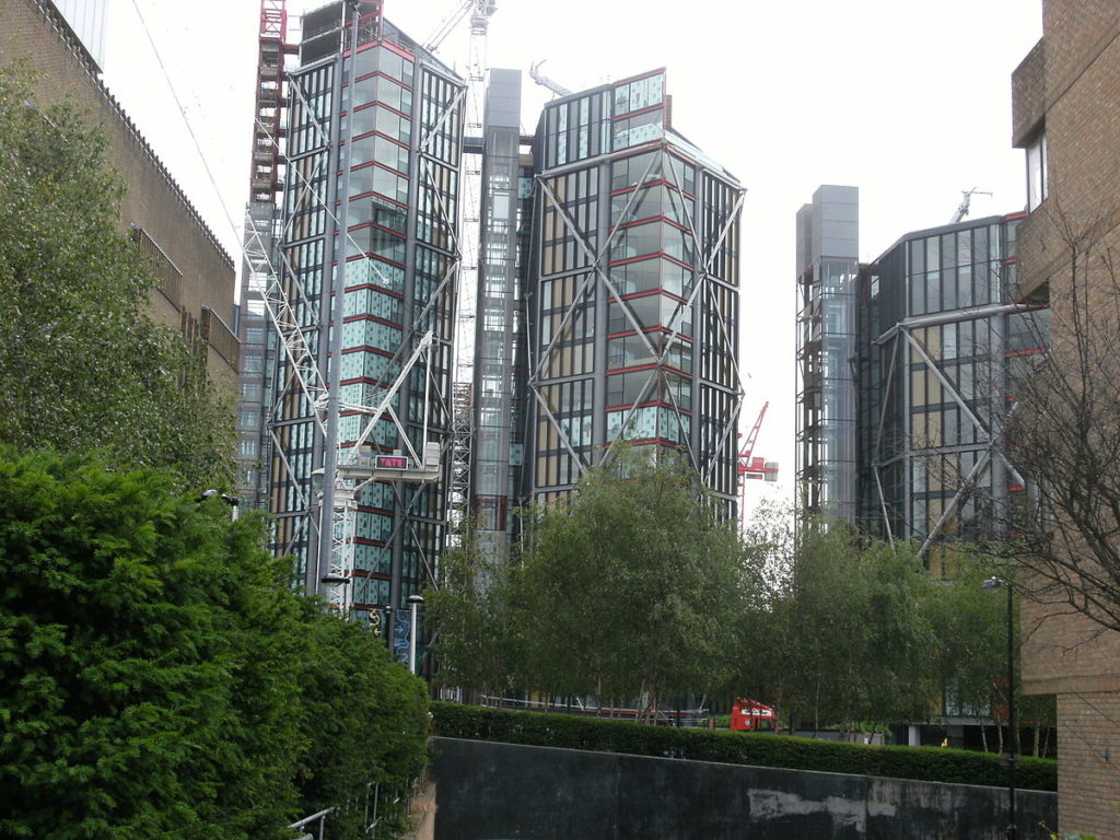 Neo_Bankside_apartment_buildings,_London